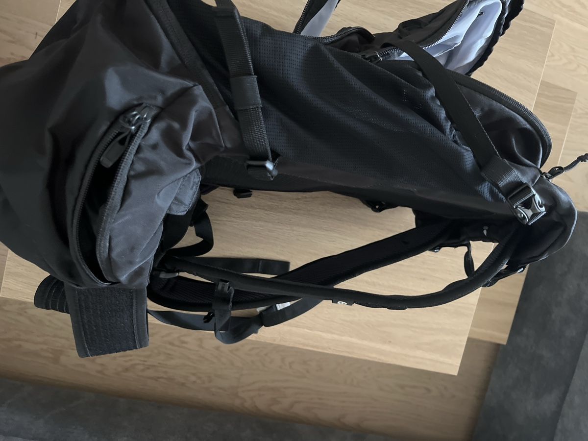 Evoc Rucksäcke: Backpack evoc – Neu (gemäss Beschreibung) aus Wallisellen von mar_lvd2 6