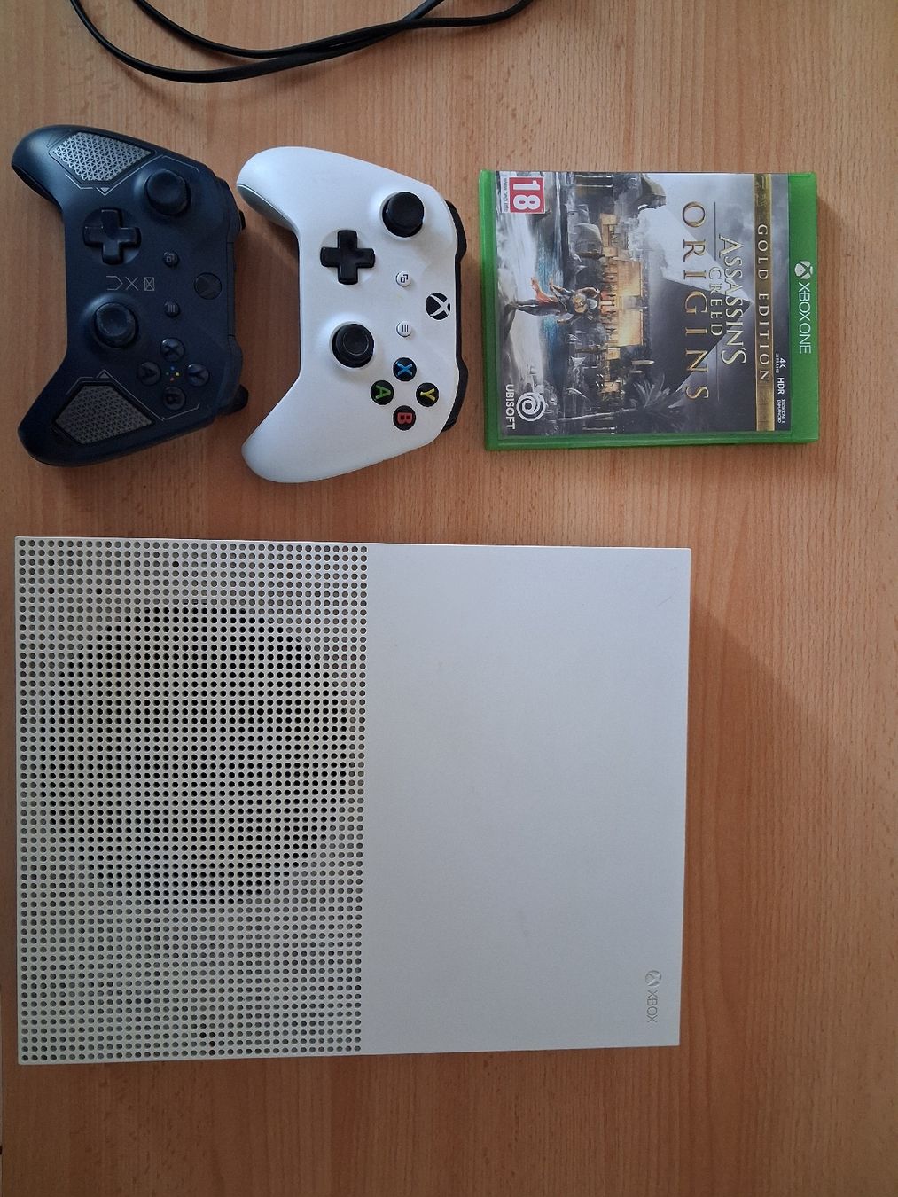 Microsoft Konsolen: Xbox one, 2 manettes, 1 jeu – Gebraucht aus La Chaux-de-Fonds von syl_lvy2