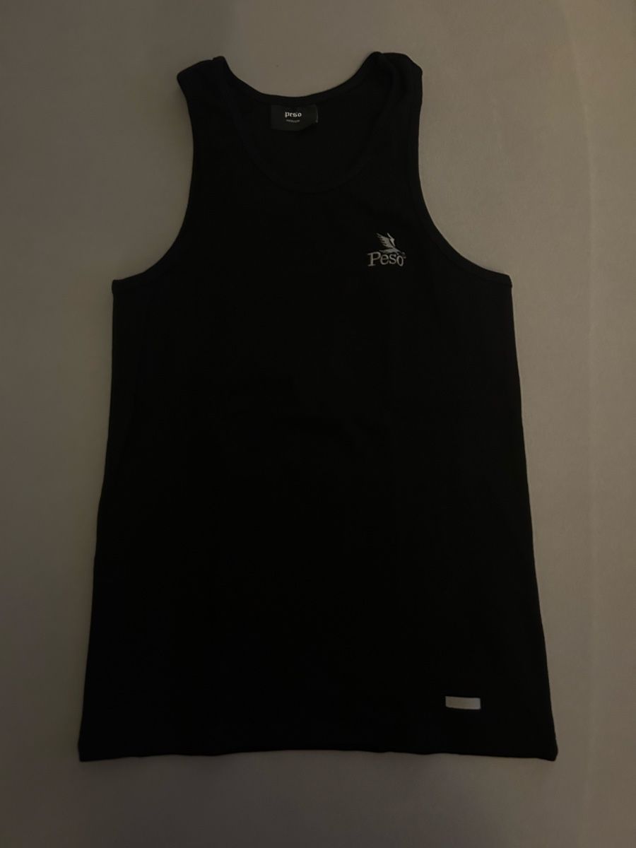 T-shirt: Peso Tanktop – Nuovo (secondo la descrizione) da Rebstein venduto da Sandroo.79