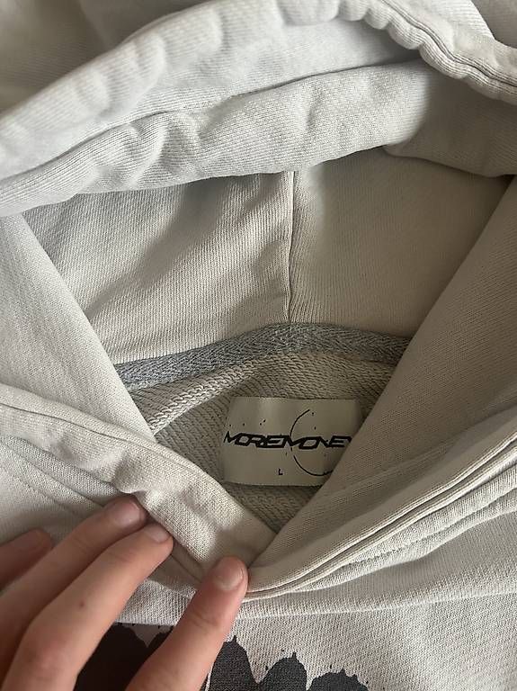 Maglioni & Felpe: moremoneymorelove hoodie – Usato da Hünenberg See venduto da broglisvintage 1