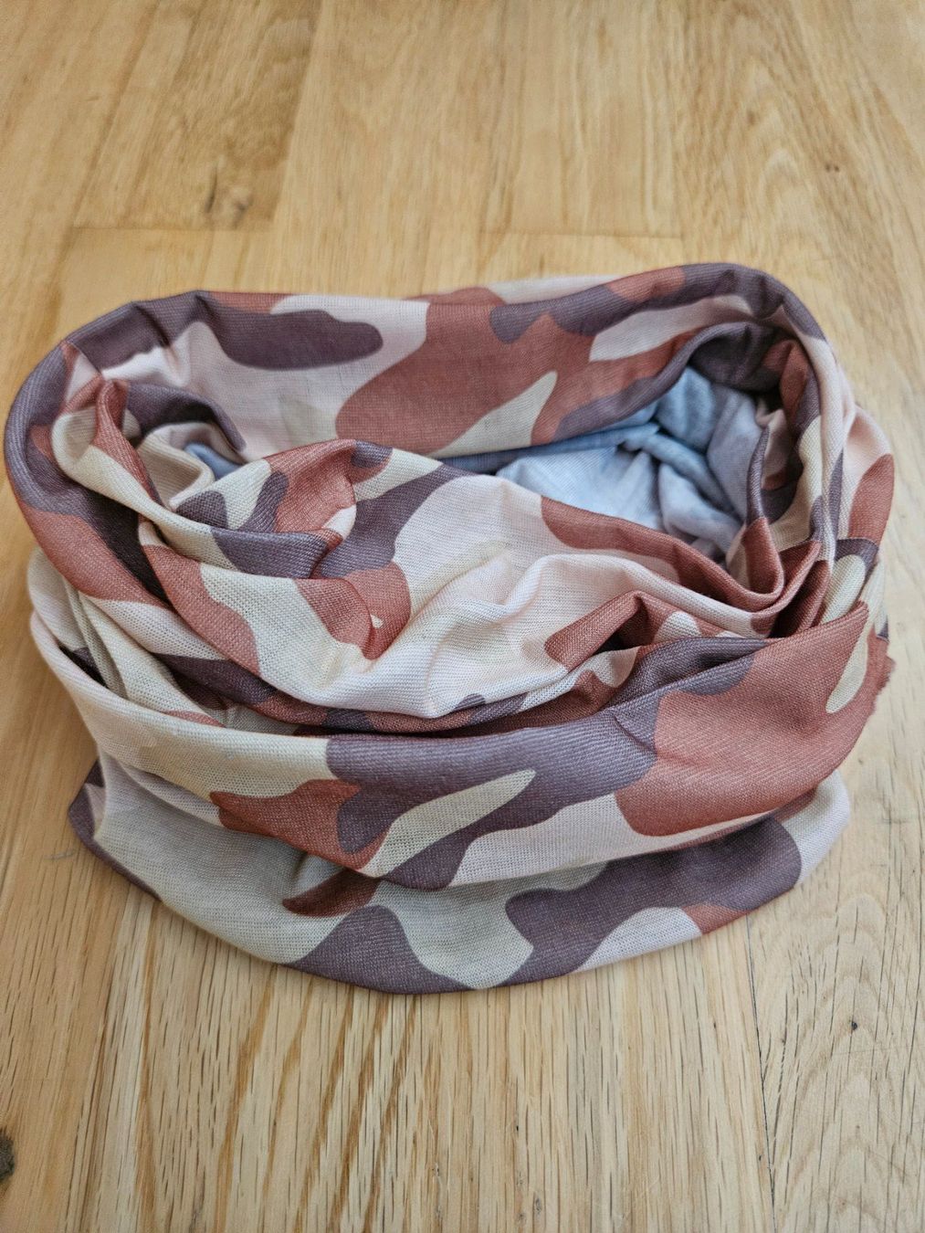 Foulard & Sciarpe: Schlauchtuch Bandana Halstuch – Nuovo e nell'imballaggio originale da St.Gallenkappel venduto da RocknSkull 1