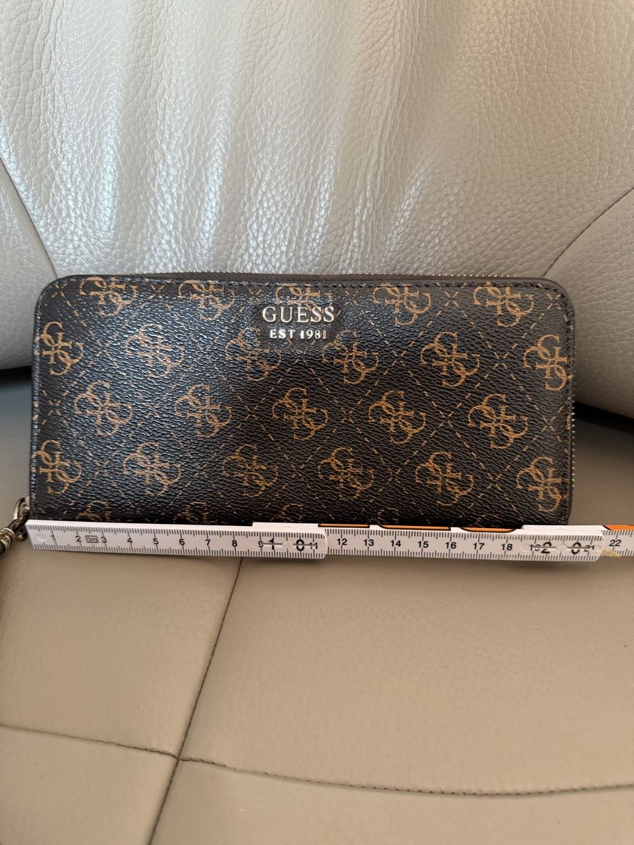 Guess Portemonnaies: Guess Portemonnaie – D'occasion à Aarberg par Mama_Lulu 4