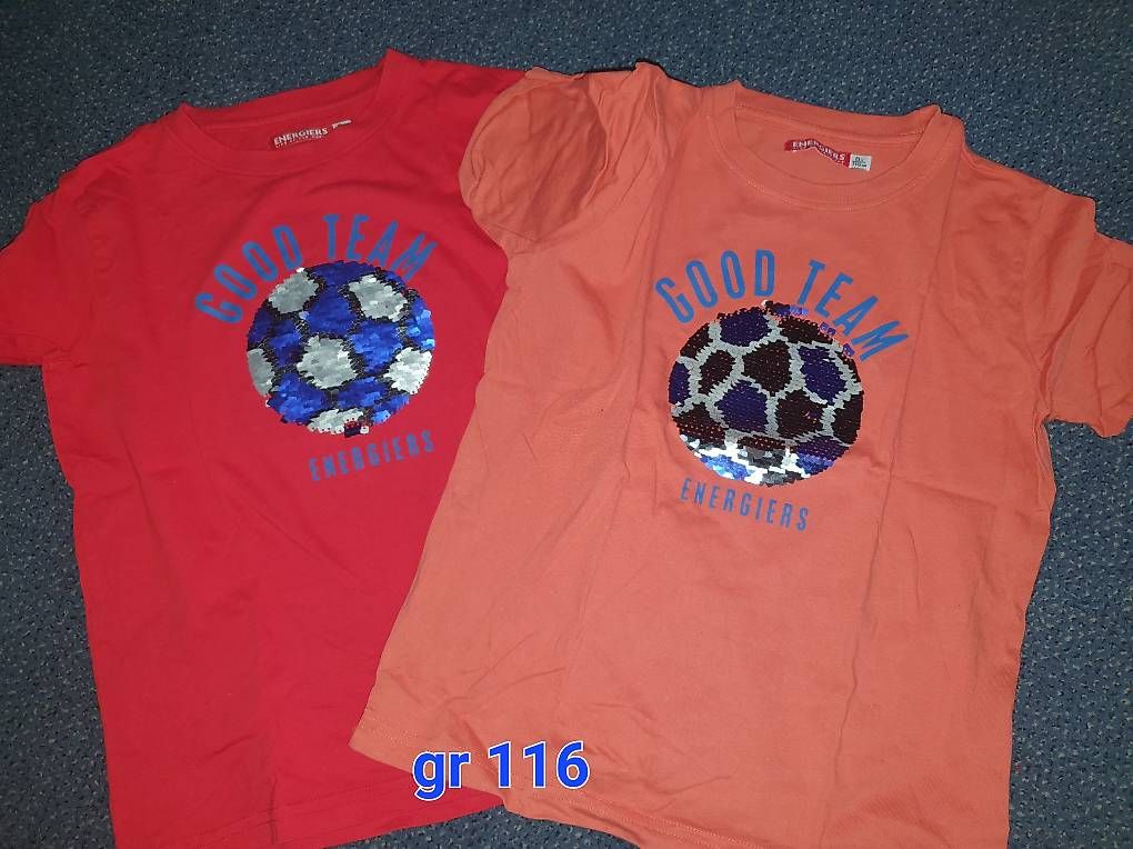 Lotti & Set di vestiti: Sommer kleider 110/ 116 jungs  – Usato da Häutligen venduto da manu-abc