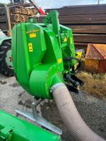 Grasaufnahme John Deere MCS 580 H mit Mähwerk 137 cm