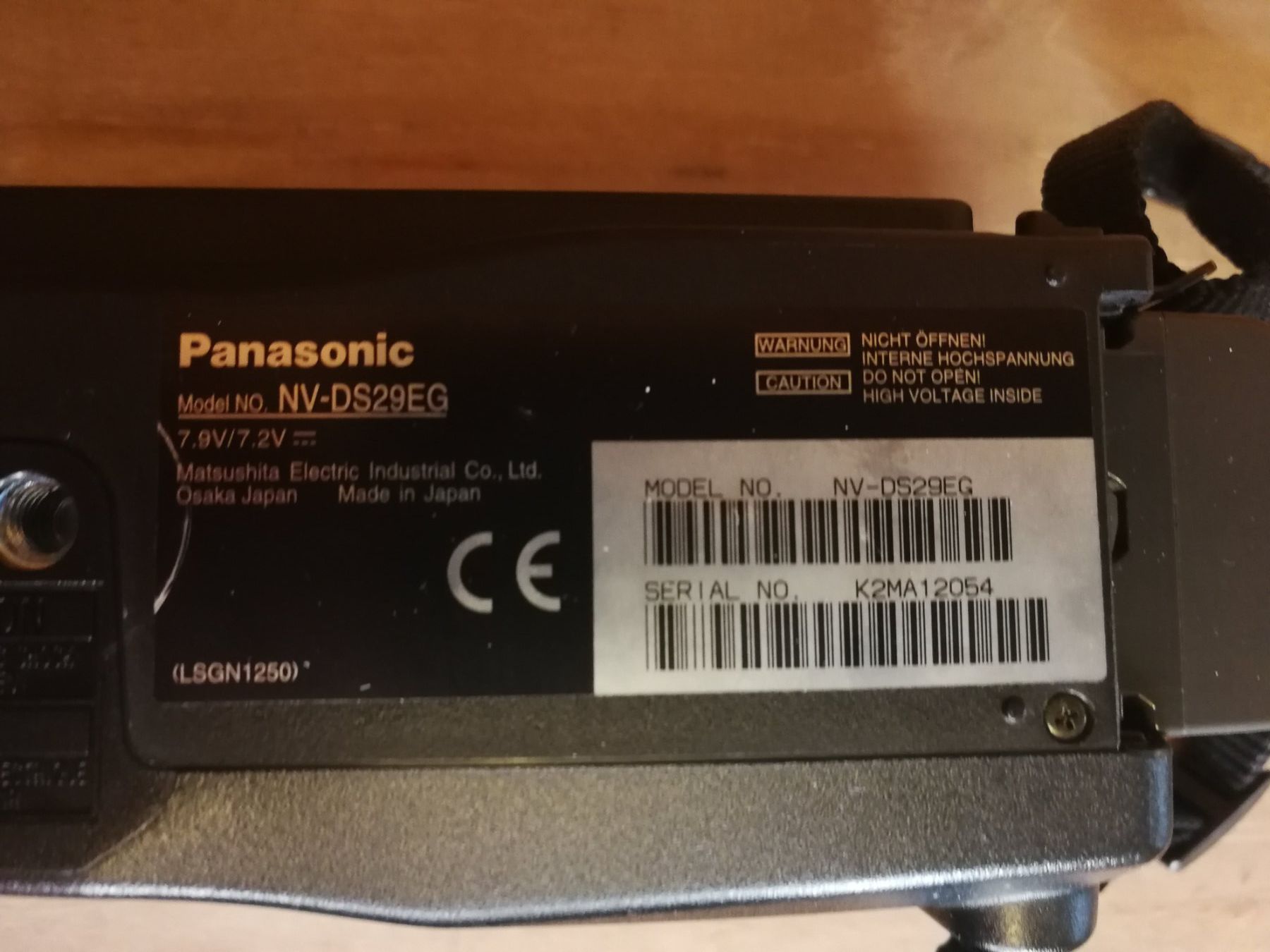 Panasonic Fotocamera: Panasonic Camera NV-DS29EG 500 Digital Zoom – Usato da Wagenhausen venduto da Simbad 4