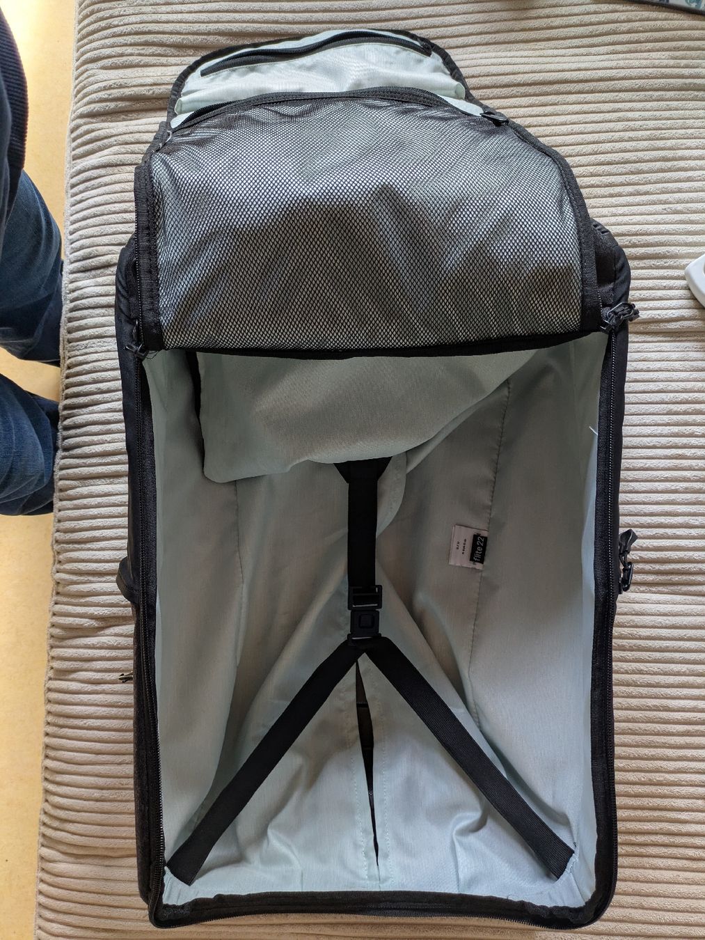 Valigie: Sherpäni Flite 22 Carry On Rollkoffer – Nuovo (secondo la descrizione) da Zollikon venduto da cattheduck 1