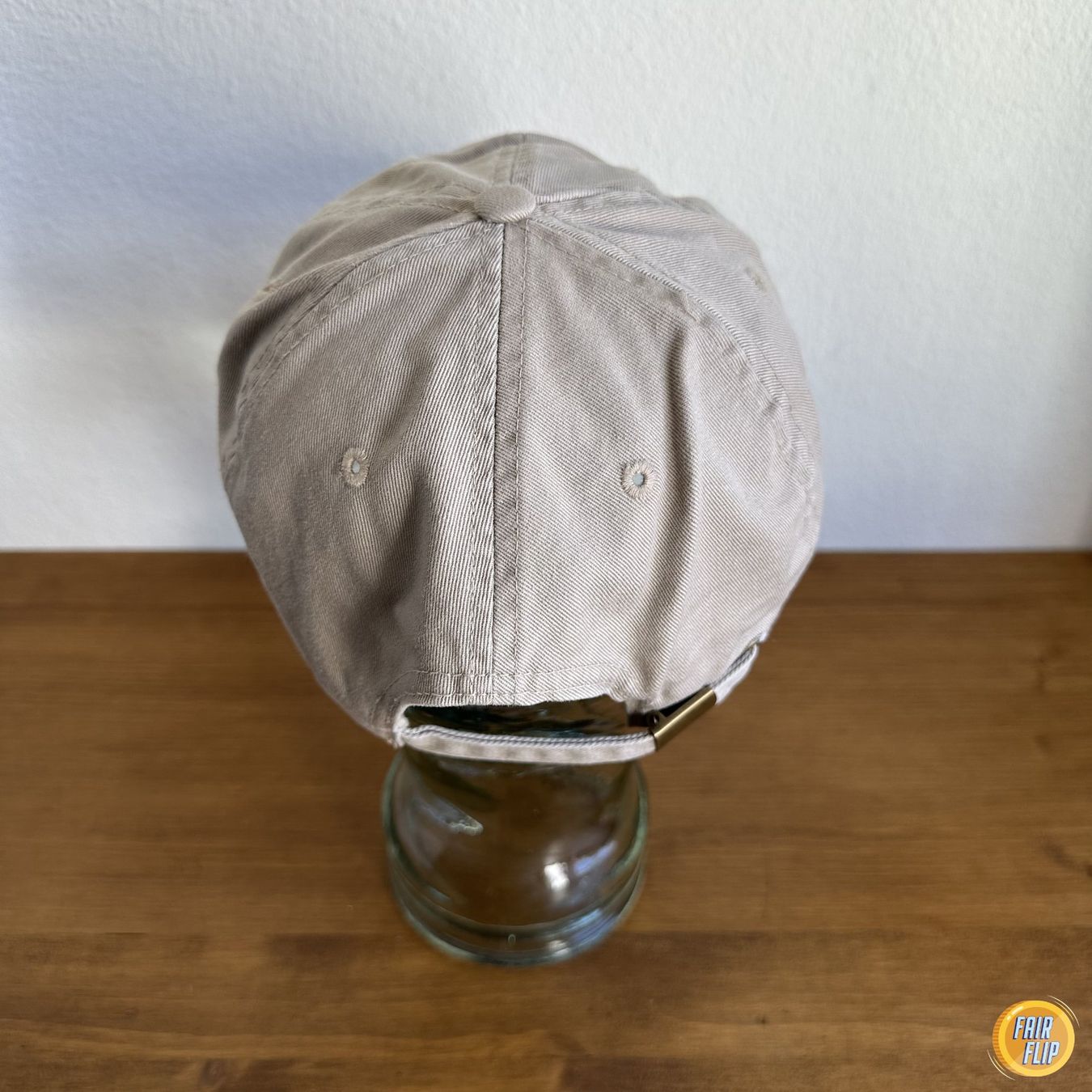 Copricapi, berretti & cappellini: Vintage Universal Studios Cap – Usato da Luzern venduto da fairflip 2