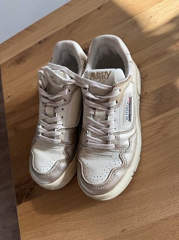 Autry Scarpe da donna: Sneaker Autry – Usato da Oberriet SG venduto da dianam13 1