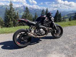 Ducati Monster 821 Stealth
