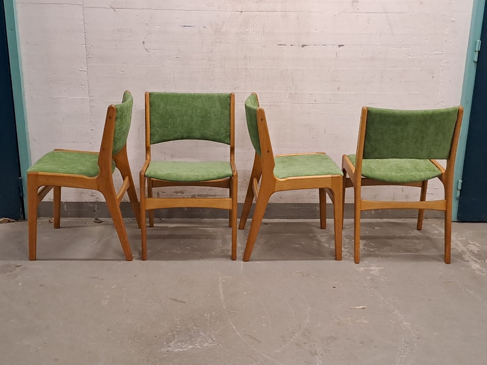 Sedie: 8 chaises danoises vintage design E. Buch 1960 – Usato da Le Grand-Saconnex venduto da danmarin 5