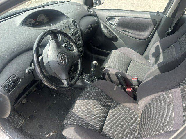 Toyota Automobili: Toyota Yaris 1.5 TS – Usato da Oberriet SG venduto da jeepv8 5
