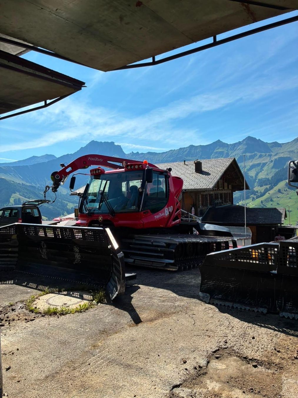 Autre: Pisten Bully 600 Polar – D'occasion à Frutigen par uma_qk2s 5