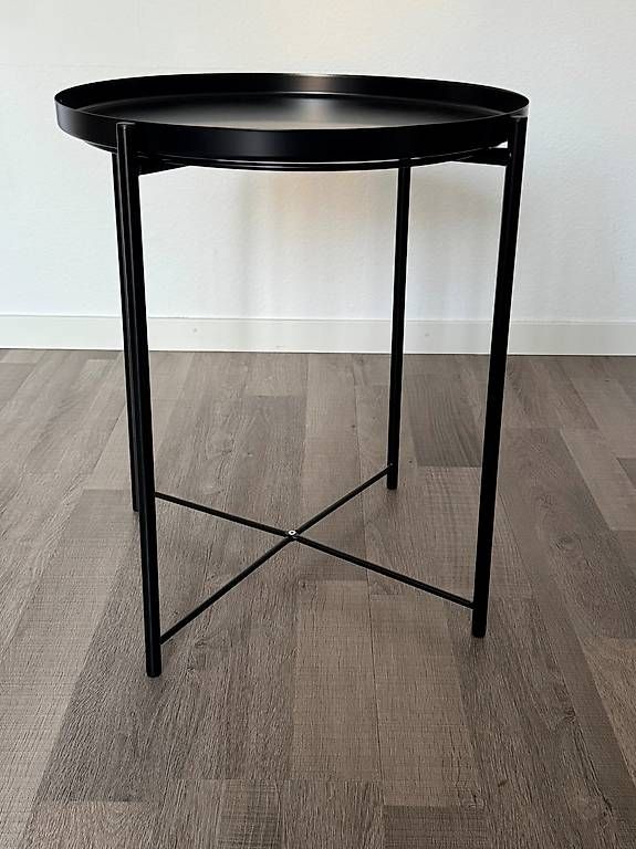 Tables: Beistelltisch Gladom – D'occasion à Glattbrugg par ann_shb2