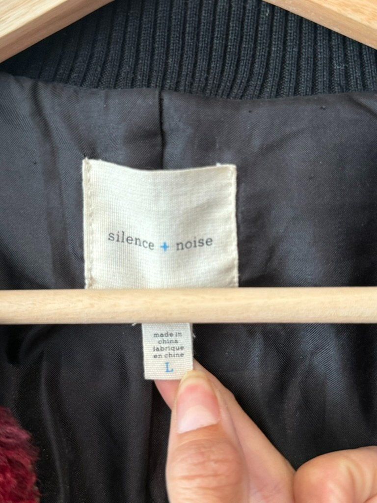 Giacche: Silence + Noise Übergangs Fell-Bomberjacke, Grösse L. – Nuovo (secondo la descrizione) da Zürich venduto da spo_6dbg 1