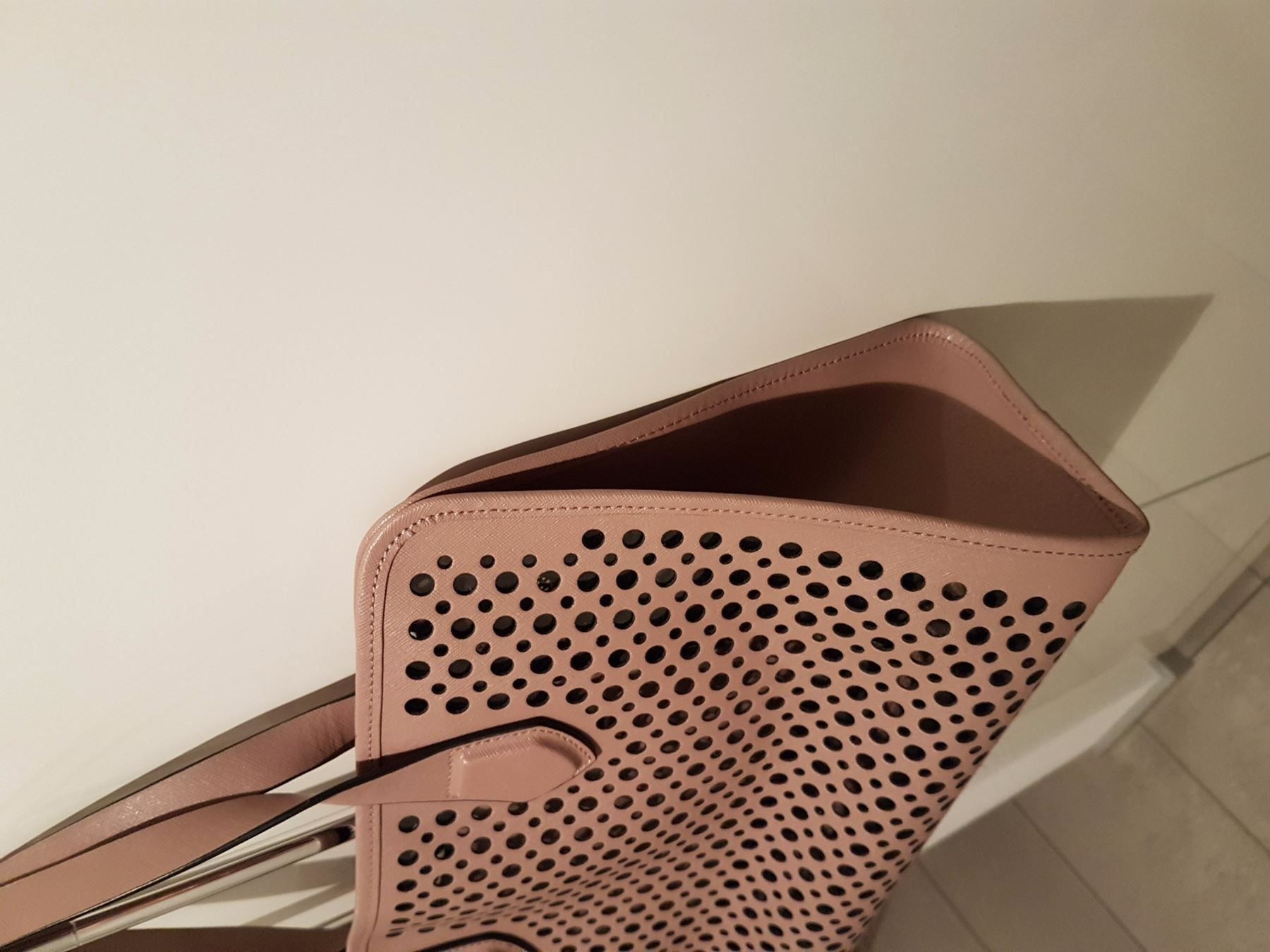 Borse da donna: Original Coccinelle perforated moon – Usato da bellinzona venduto da zeus6535 1
