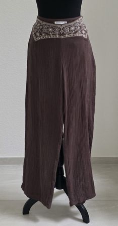 Stradivarius Hose braun  Baunwolle Grösse 40 mit Stickerei