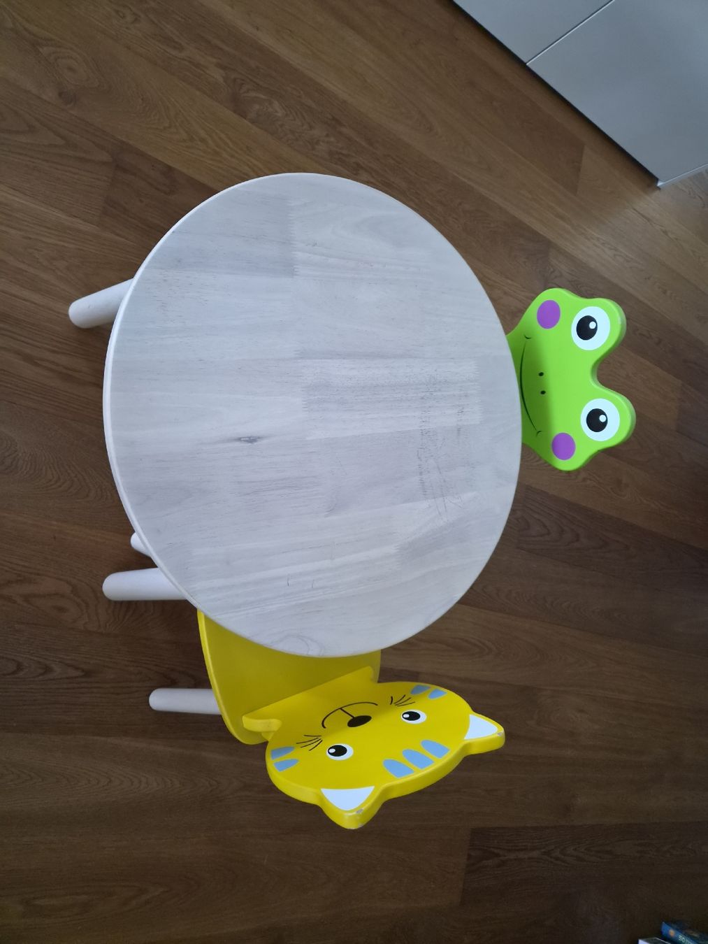 Micasa Set de table et chaises: Kindertisch mit 2 Stühlen – D'occasion à Schaffhausen par sweet_misery 4