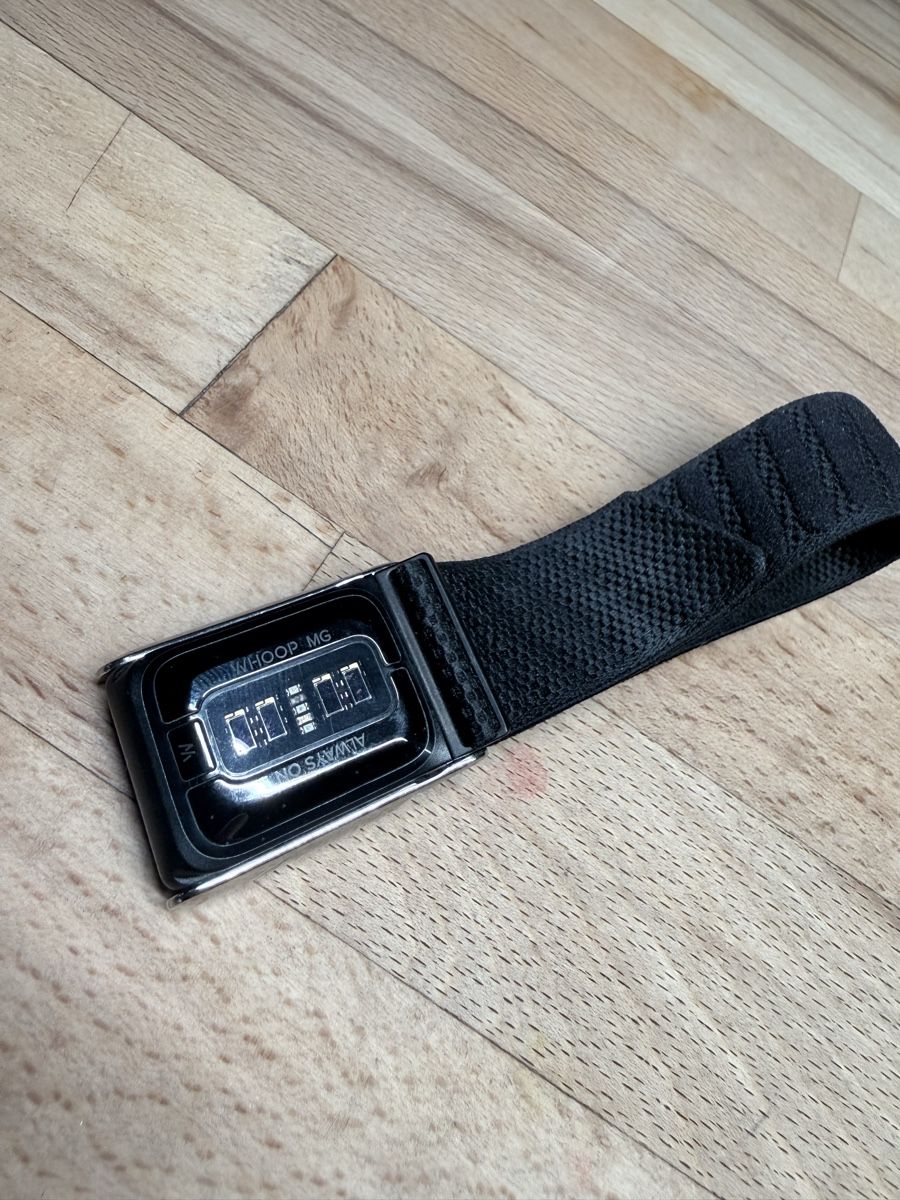 Whoop Smartwatch: Whoop 5.0/MG Fitnesstracker – Usato da Wettswil venduto da endorphine839 2