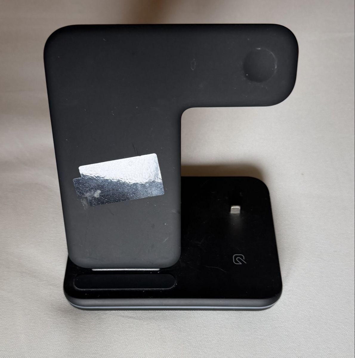 Docking station: MagSafe Ladestation mit Lightning & Apple Watch charger – Usato da Moosseedorf venduto da smushpuff