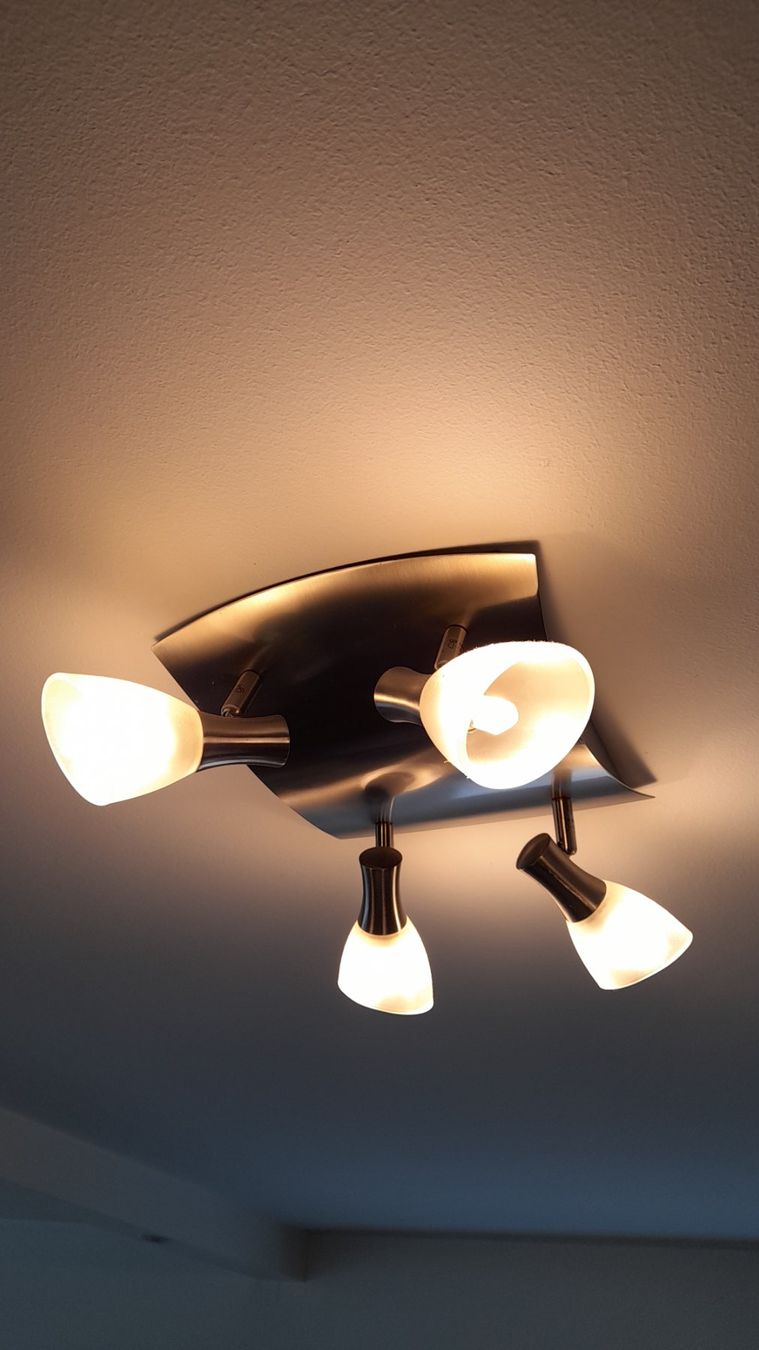 Kronleuchter & Deckenlampen: Elegante Deckenlampe – Gebraucht aus Walenstadt von risoluto 5