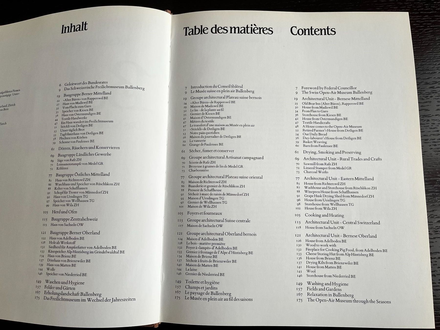 Libri: Ballenberg:  (DE, FR, EN) – Usato da Lausanne venduto da Kinga_Shopaholic 2