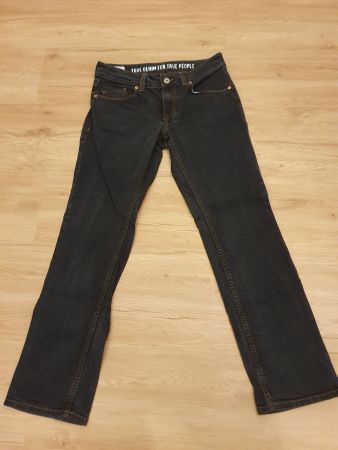 Mustang Emily, Gr. 30/32, comfort fit, high rise, straight