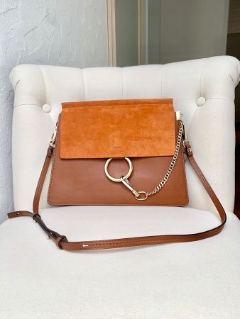 Chloe Faye Schultertasche