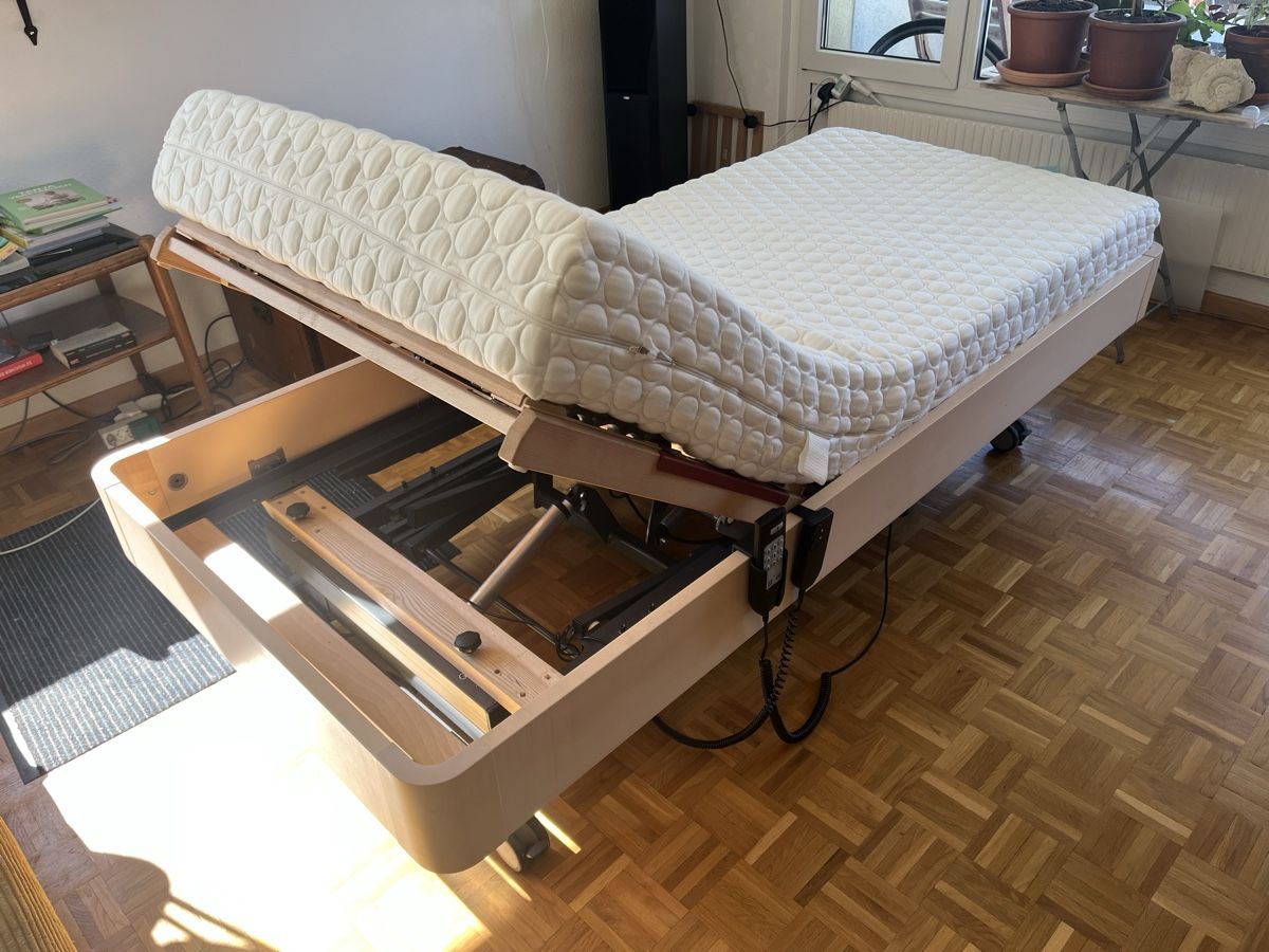 Letti: Pflegebett – Usato da St. Gallen venduto da gorf82 4