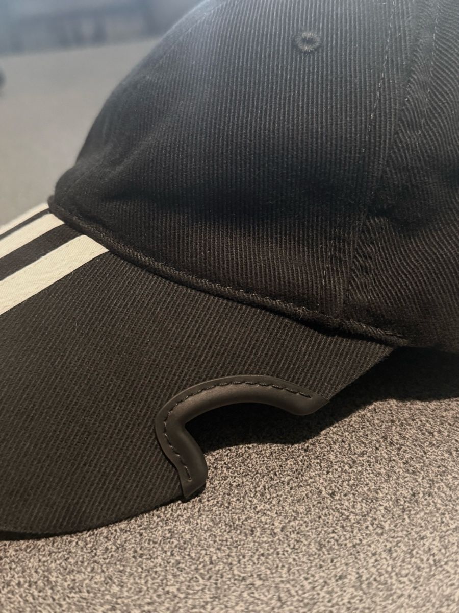 Balenciaga Copricapi, berretti & cappellini: Balenciaga X Adidas Cap – Nuovo (secondo la descrizione) da Kilchberg ZH venduto da oli_vm25 1