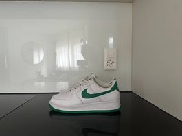 Nike Air Force 1 Low ?Malachite? ? Klassiker in Top Zustand