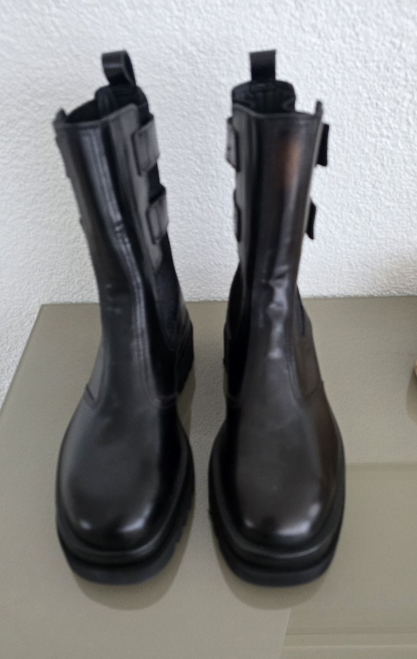 Damenschuhe: Stiefelette Homer's schwarz Leder 36 – Neu und originalverpackt aus Untereggen von cla_kb2w 1