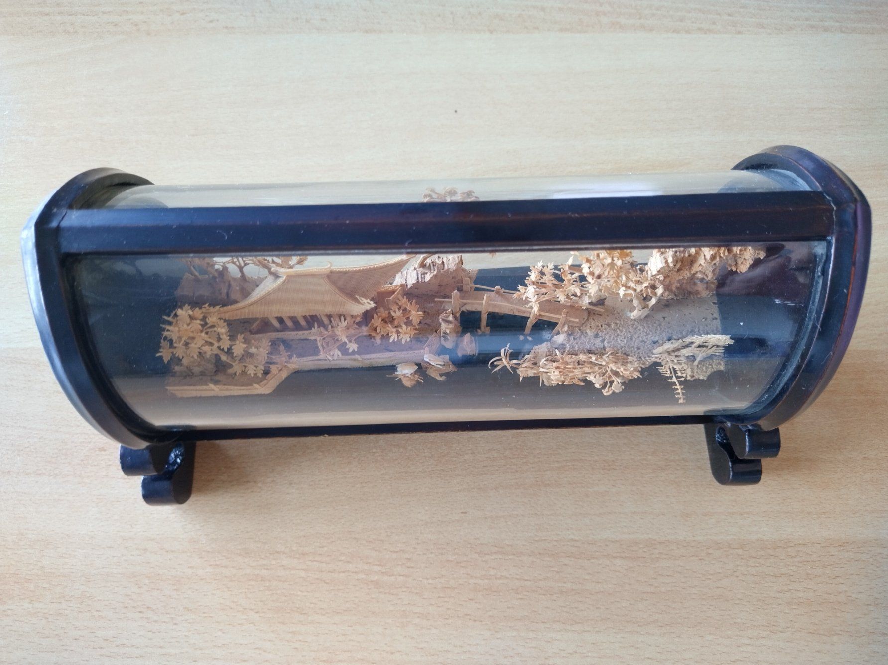 Tutte le decorazioni: Chines. Korkdiorama / Korkschnitzerei im Glaskasten – Usato da Jona venduto da Argus36 6