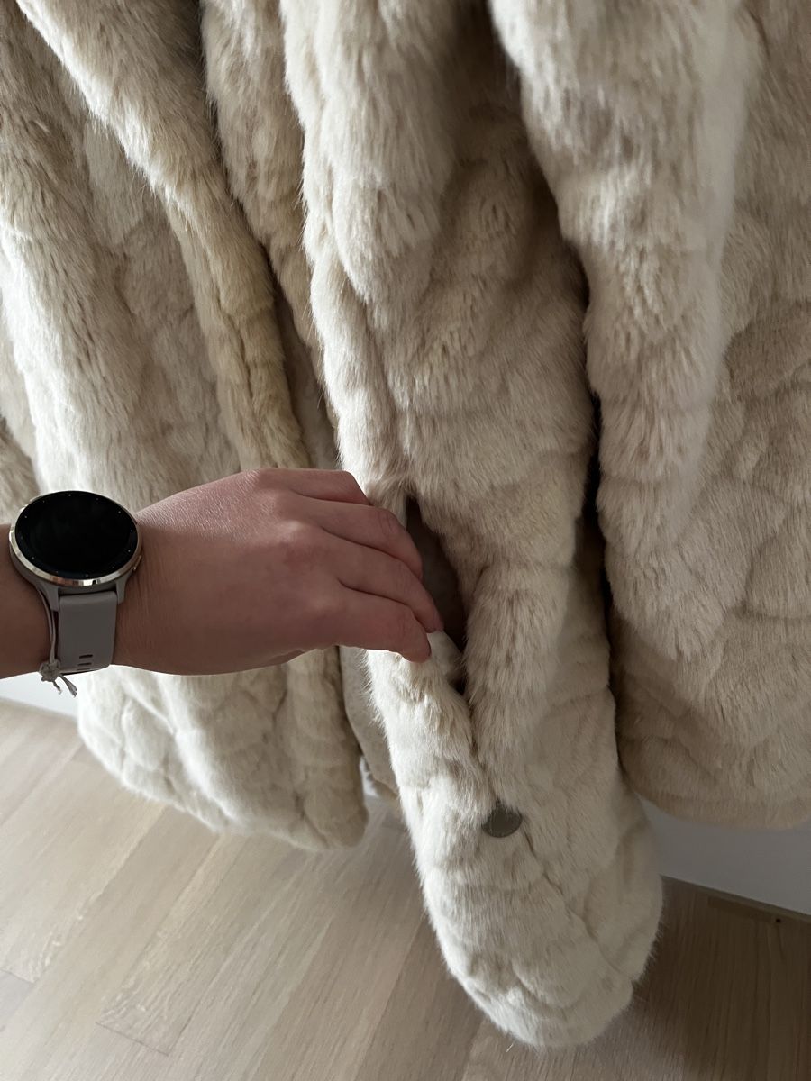 Salsa Cappotti: SALSA Faux Fur Coat – Usato da Rapperswil SG venduto da Tiniva 4