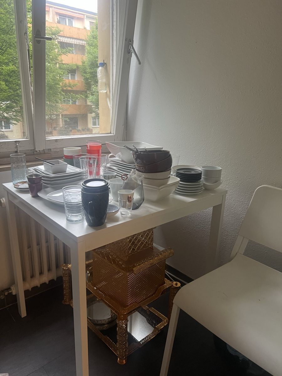 Ikea Set di tavolo e panche: Table extensible avec 6 chaises IKEA  – Usato da Lausanne venduto da mel_bvl2