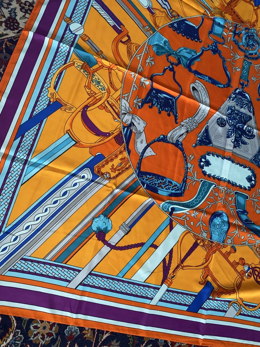 Foulard & Sciarpe: Schal new – Nuovo e nell'imballaggio originale da Blonay venduto da art_7f87 2