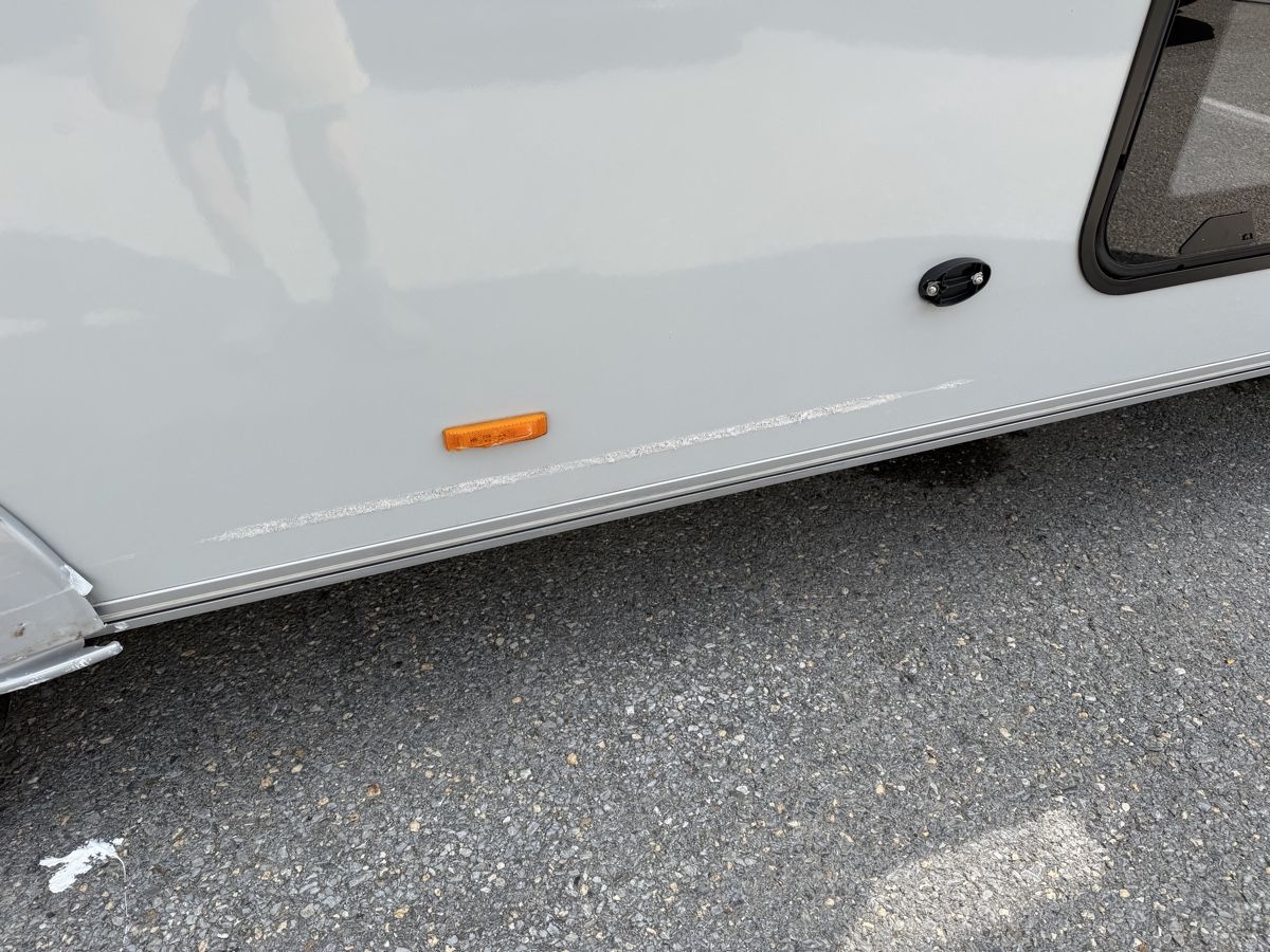 Adria Veicoli da campeggio: Adria Astella 904 HP Wohnwagen – Usato da Ried-Brig venduto da inf_k7jw 1