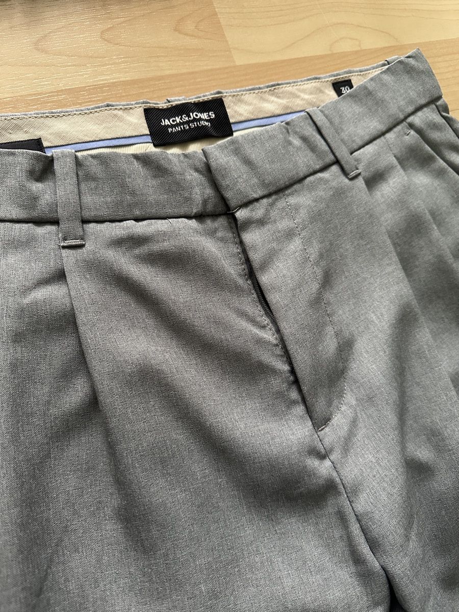 Jack & Jones Hosen: Jack & Jones WIDE Stoffhose - Light Grey – Neu (gemäss Beschreibung) aus Chur von dajan.17 2