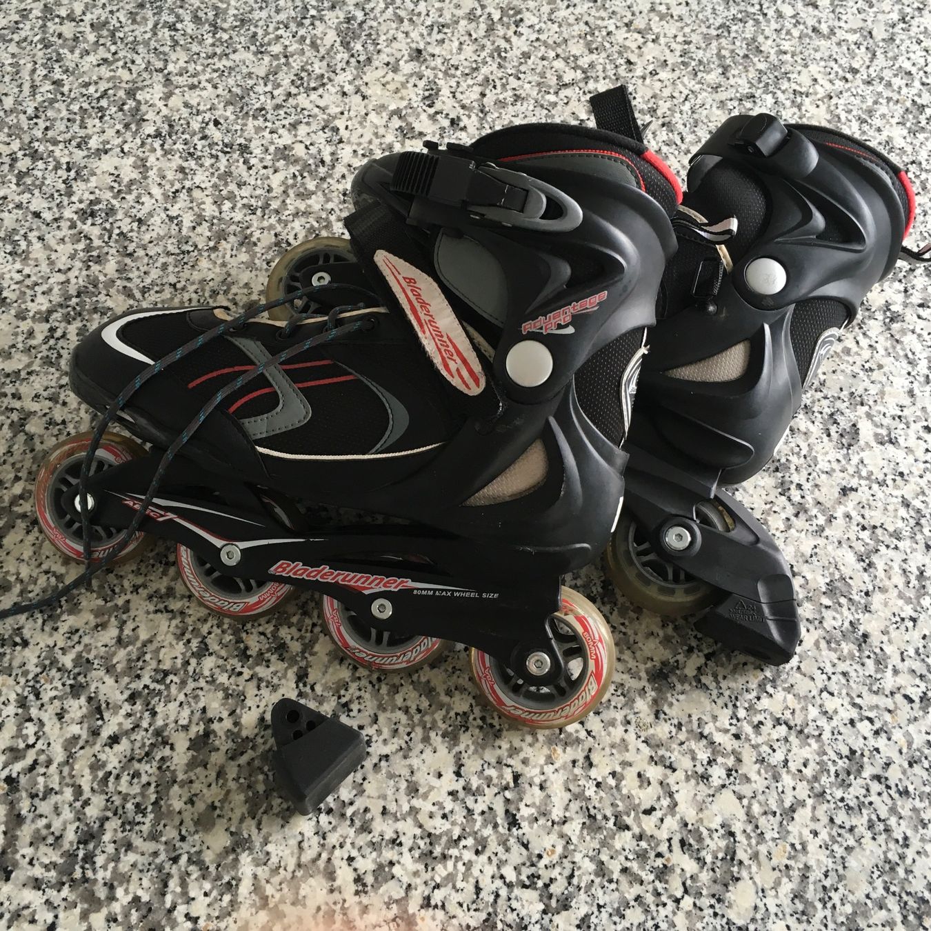 Pattini in linea & Pattini a rotelle: Inlineskates Bladerunner Advantage Pro schwarz gebraucht – Usato da Freienwil venduto da Hubi030