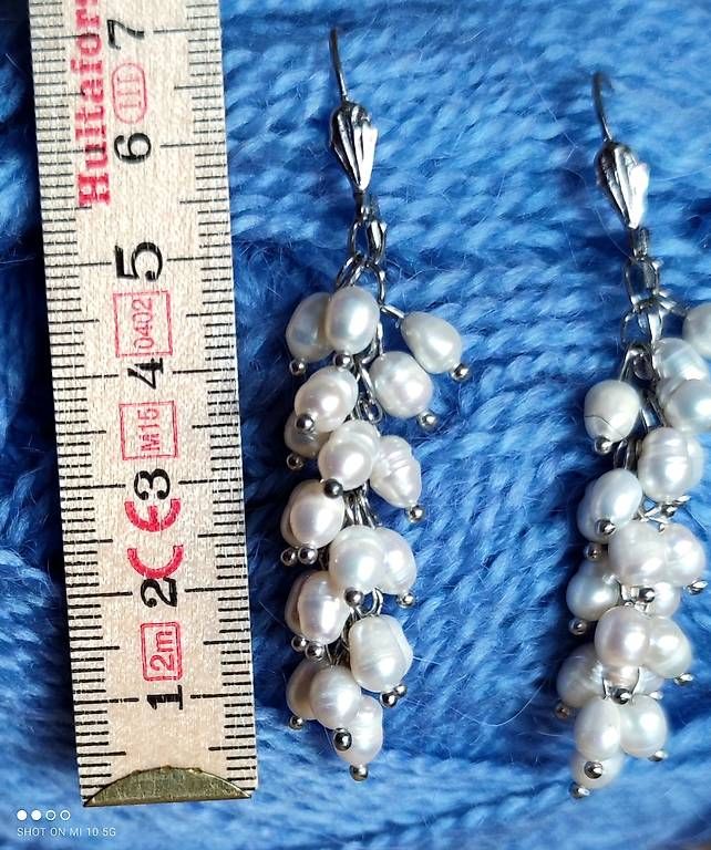 Orecchini pendenti & Orecchini a lobo: Boucles d'oreilles pendantes , perles. – Nuovo e nell'imballaggio originale da Chamoson venduto da OkGeo 2