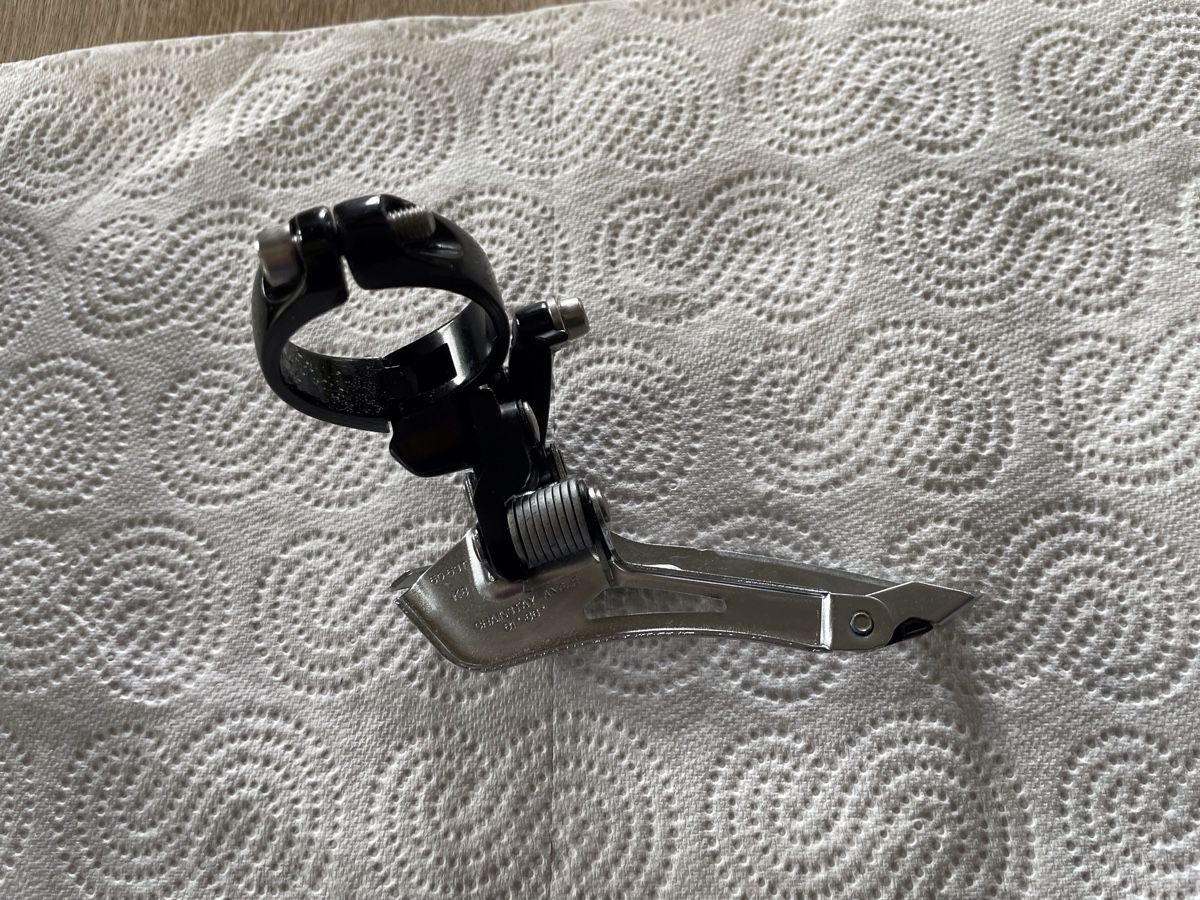 Sram Pezzi di ricambio: Sram Rival front Dérailleur  – Nuovo e nell'imballaggio originale da Chesalles sur Oron venduto da cajealti 2