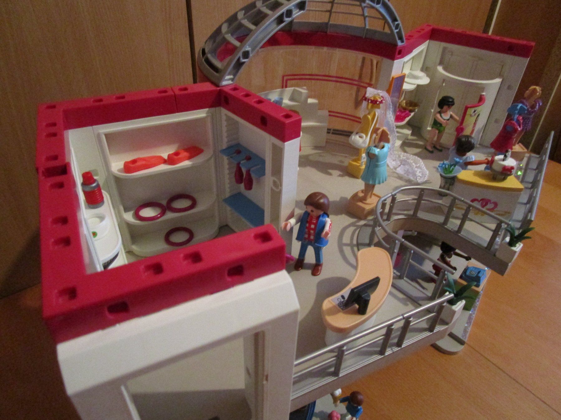 Playmobil Giocattoli: Playmobil - Warenhaus – Usato da Wetzikon ZH venduto da Storchadebar 1