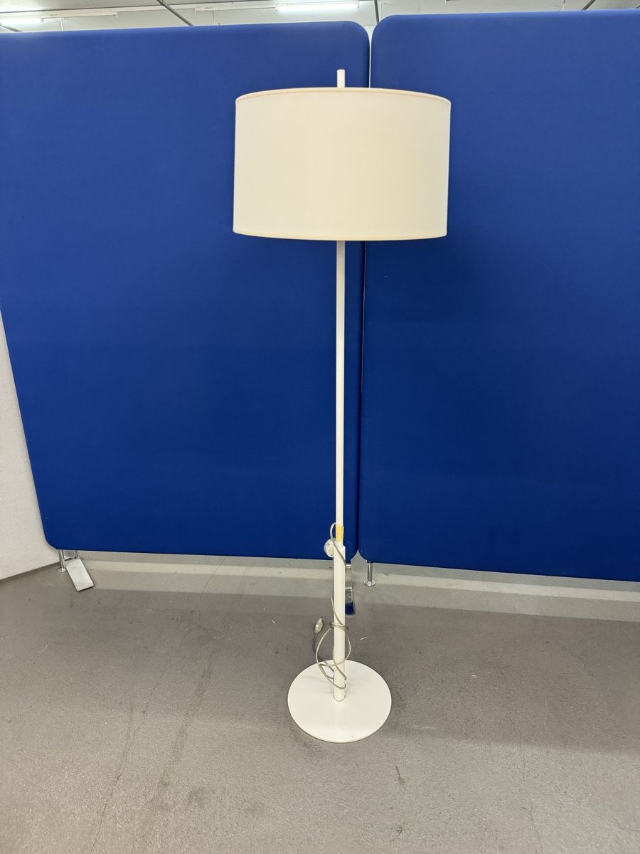 Lampade: Massmi Infinito Stehlampe – Nuovo (secondo la descrizione) da Bern venduto da samryan