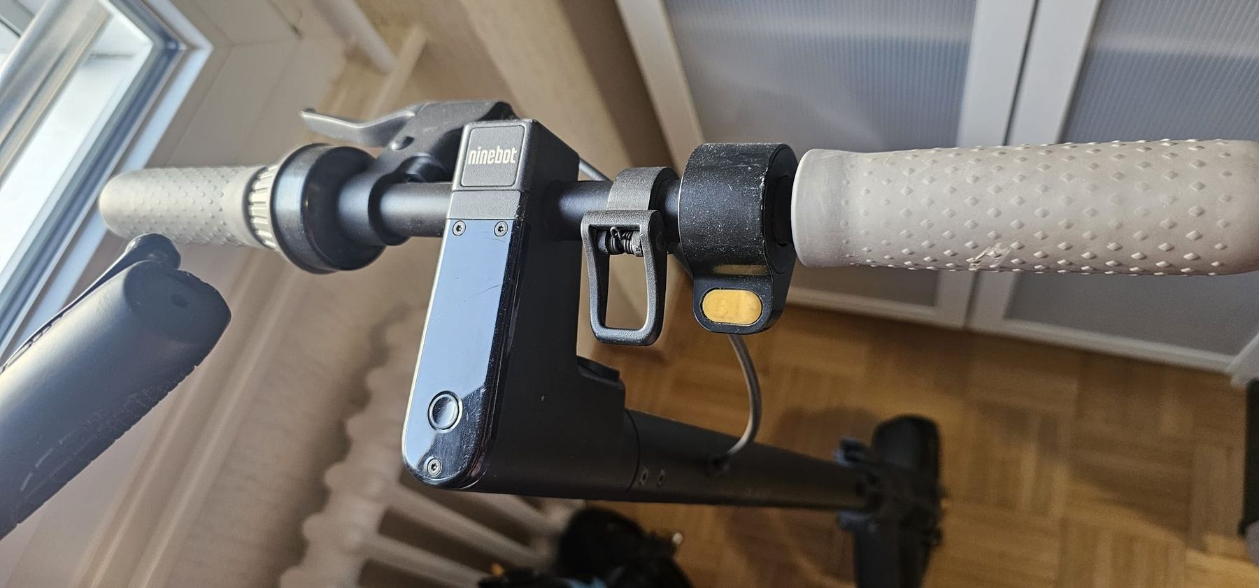 Kickboard: Trottinettes électrique DÉFECTUEUSES – Difettoso da Genève venduto da BKYB 5