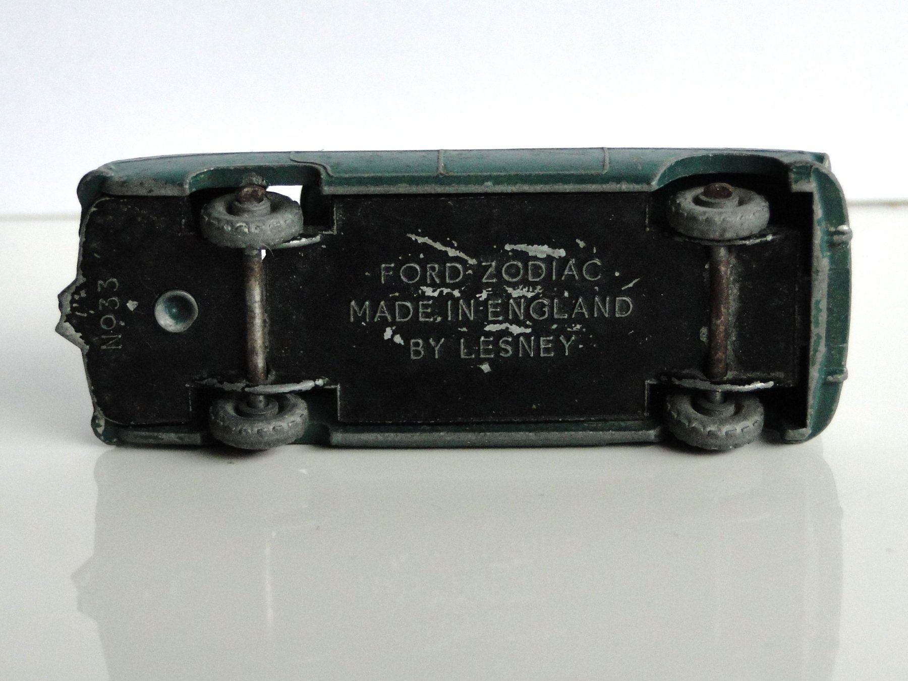 Matchbox Modellini d'auto: MATCHBOX LESNEY - Ford Zodiac Nr. 33A – Usato da Killwangen venduto da cyrano56 6