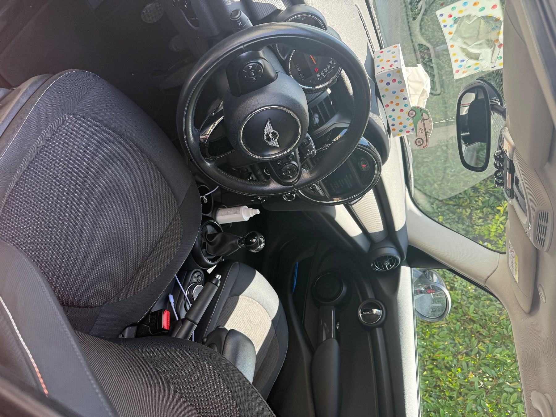 Mini Autos: Mini Cooper 5 portes – Gebraucht aus Riddes von lei_br9f 1