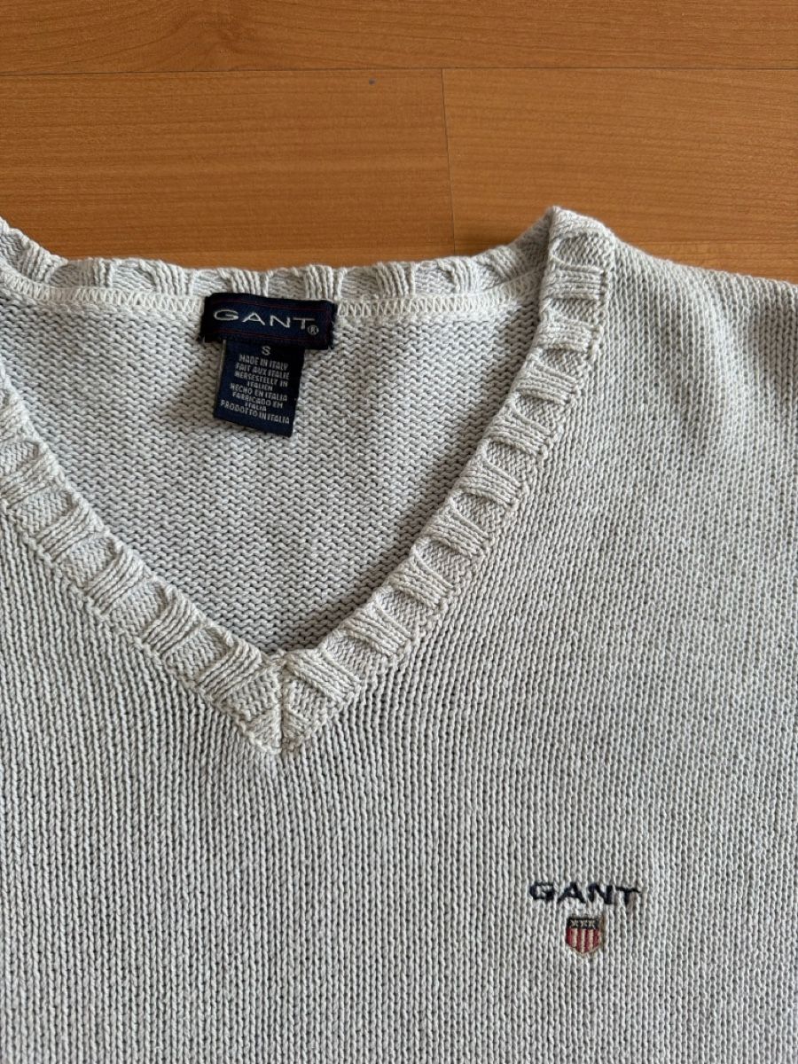 Gant Pulls & Sweat-shirts: GANT Pullover mit V-Ausschnitt, hellgrau, Größe S, gebraucht – D'occasion à Kreuzlingen par Devcla 1