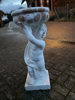 Garten Dekoration: Antike Pflanzsäule Skulptur