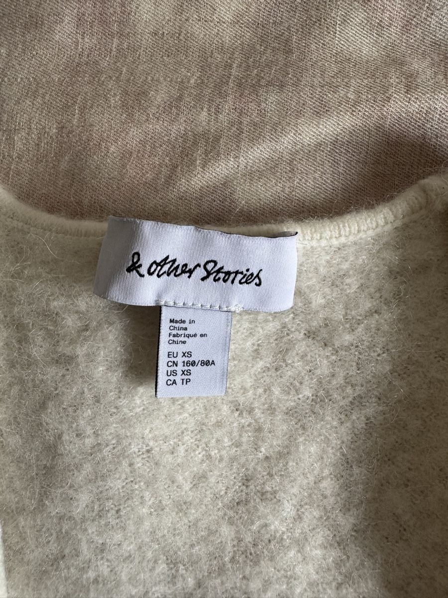Other Stories Blusen, T-Shirts & Tops: & Other Stories wool wrapping sweater – Defekt aus Aigle von 029_mbn 1