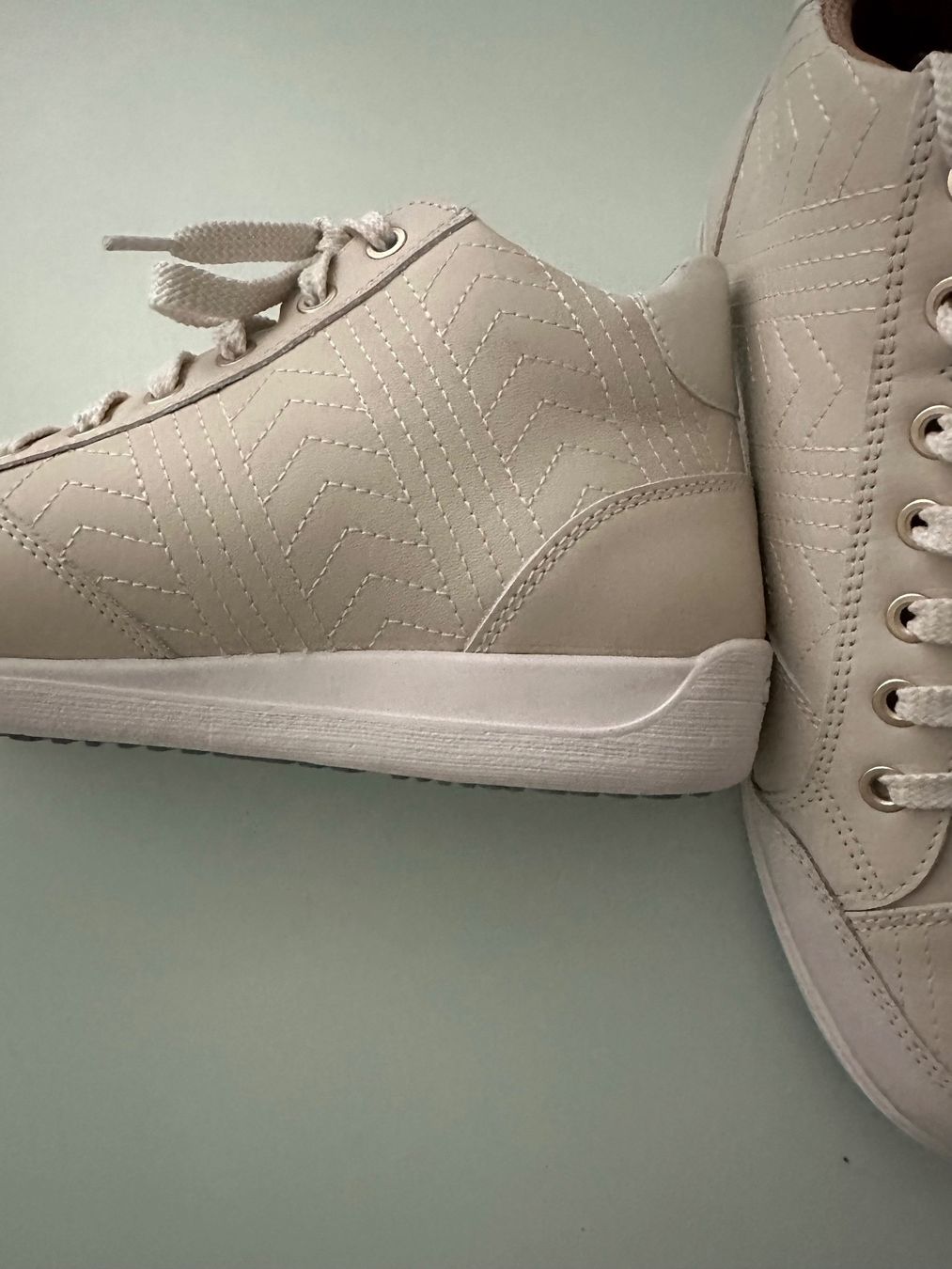 Geox Scarpe da donna: Sneaker Geox NEU – Nuovo (secondo la descrizione) da Widnau venduto da Sheleila 1