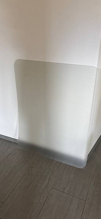 Tappetini fitness: Bodenmatte Transparent 100cm x 80cm – Usato da Zürich venduto da Murmel03 1